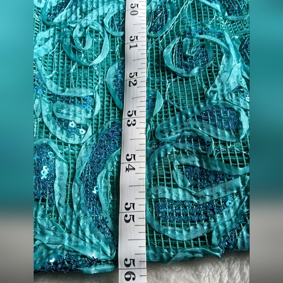 Elegant Teal Sleeveless Dress - Picture 6 of 8